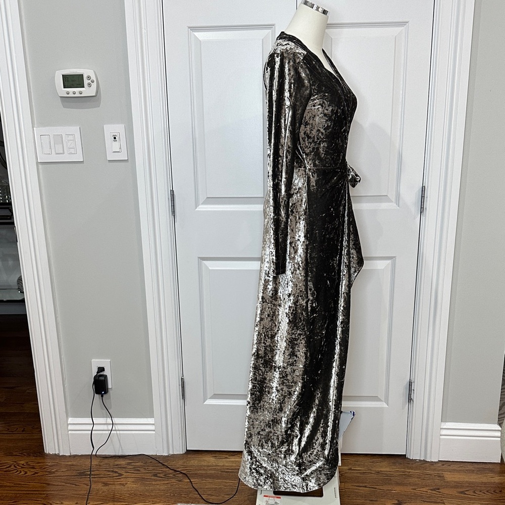 BCBGMaxAzria Metallic Gunmetal Crushed Velour New Year’s Wrap Maxi Dress Size S - Picture 7 of 13
